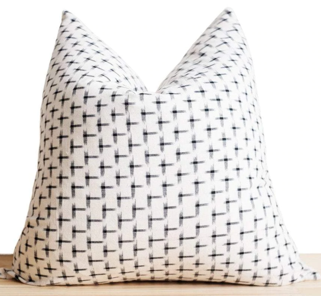 Premium Lennox Pillow: Luxurious Comfort