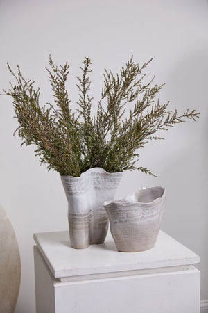 Claribel Vase – Organic Elegance in Textured Ceramic