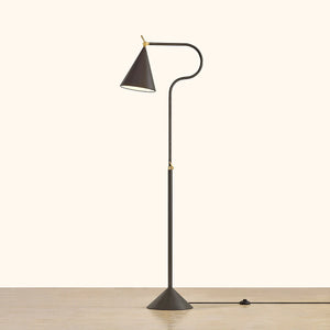 Harriet Floor Lamp – A Modern Masterpiece of Geometry and Functionality