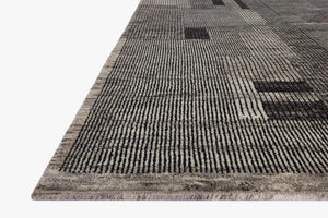 Scout Rug – Artisanal Craftsmanship in Charcoal Tones