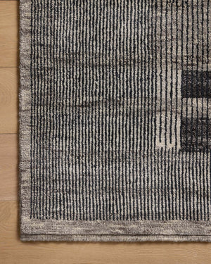 Scout Rug – Artisanal Craftsmanship in Charcoal Tones