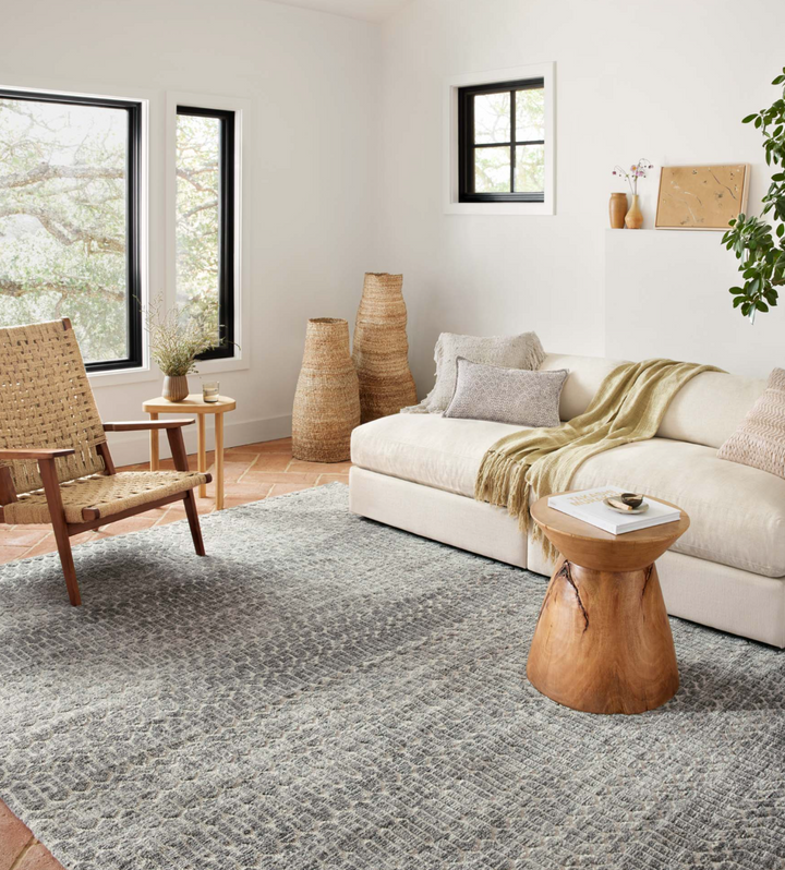 Understated Sophistication: Neda Charcoal Rug