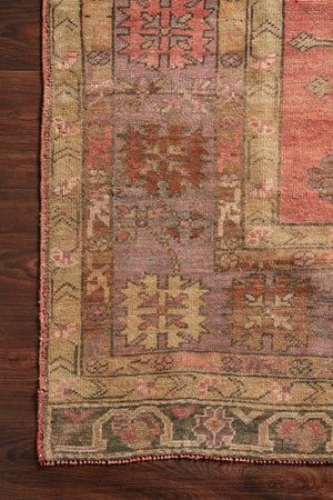 Luxury Lenna Turkish Rug: Hand-Knotted Wool, Made in Turkey