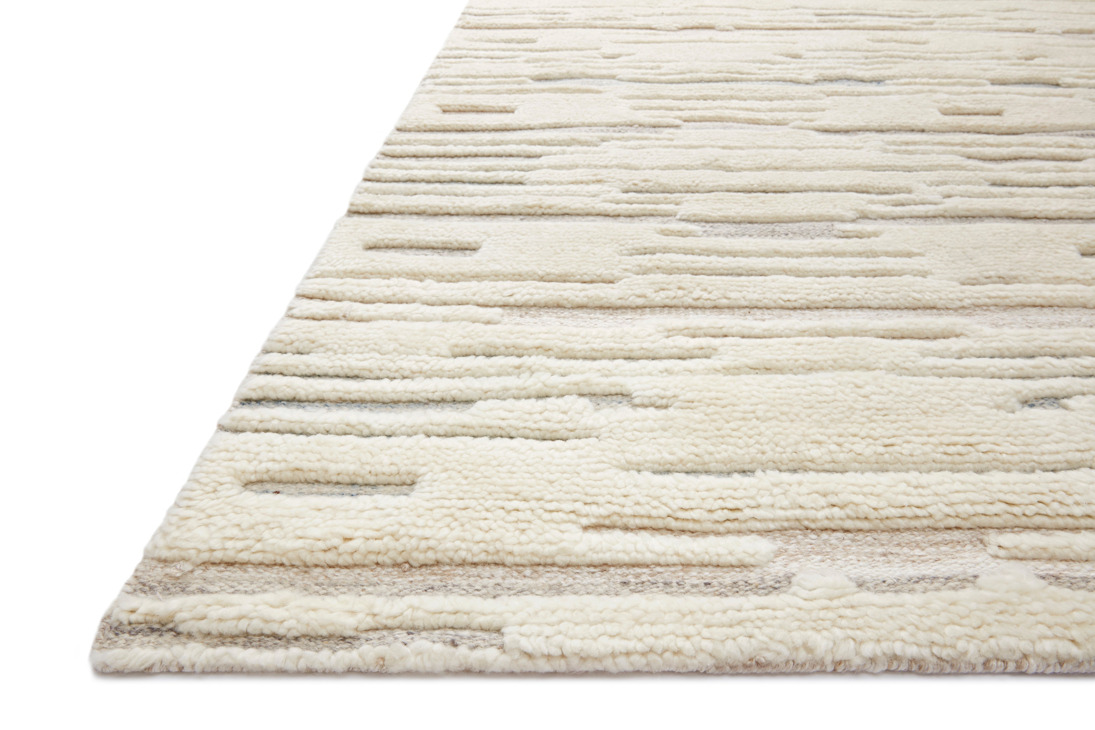 Bennet Rug: Bottom Half Image with White Background, Original Image, Hand-Knotted Luxury for Dimensional Comfo