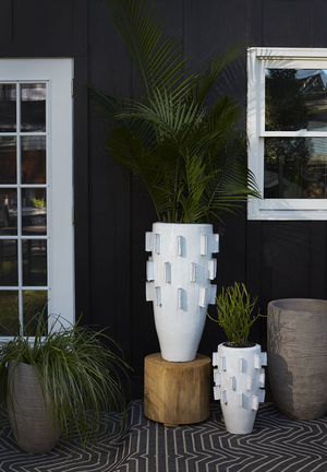 Ari Planters: Stylish Home for Your Blooms - Beauty Redefined!